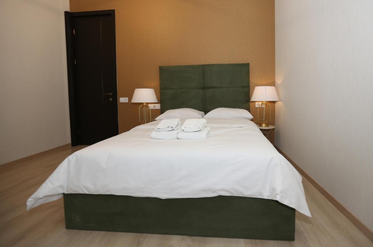 Golden Globe Boutique Hotel Тбилиси Екстериор снимка